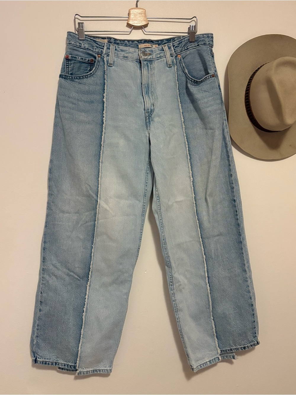Levi's Baggy Dad Recrafted Cropped Jeans